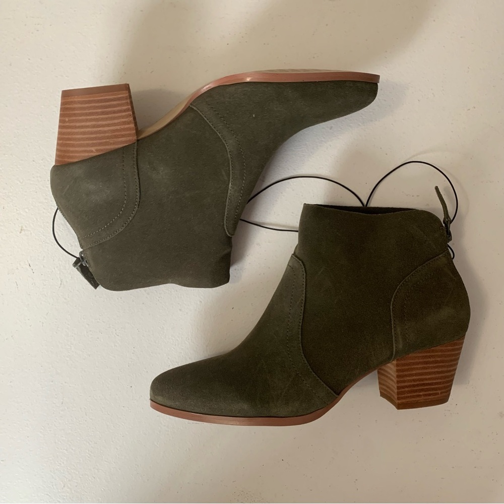 Violet & Red Size 8.5 Suede Leather Olive Green Cupid Bootie NWOB - Picture 6 of 16